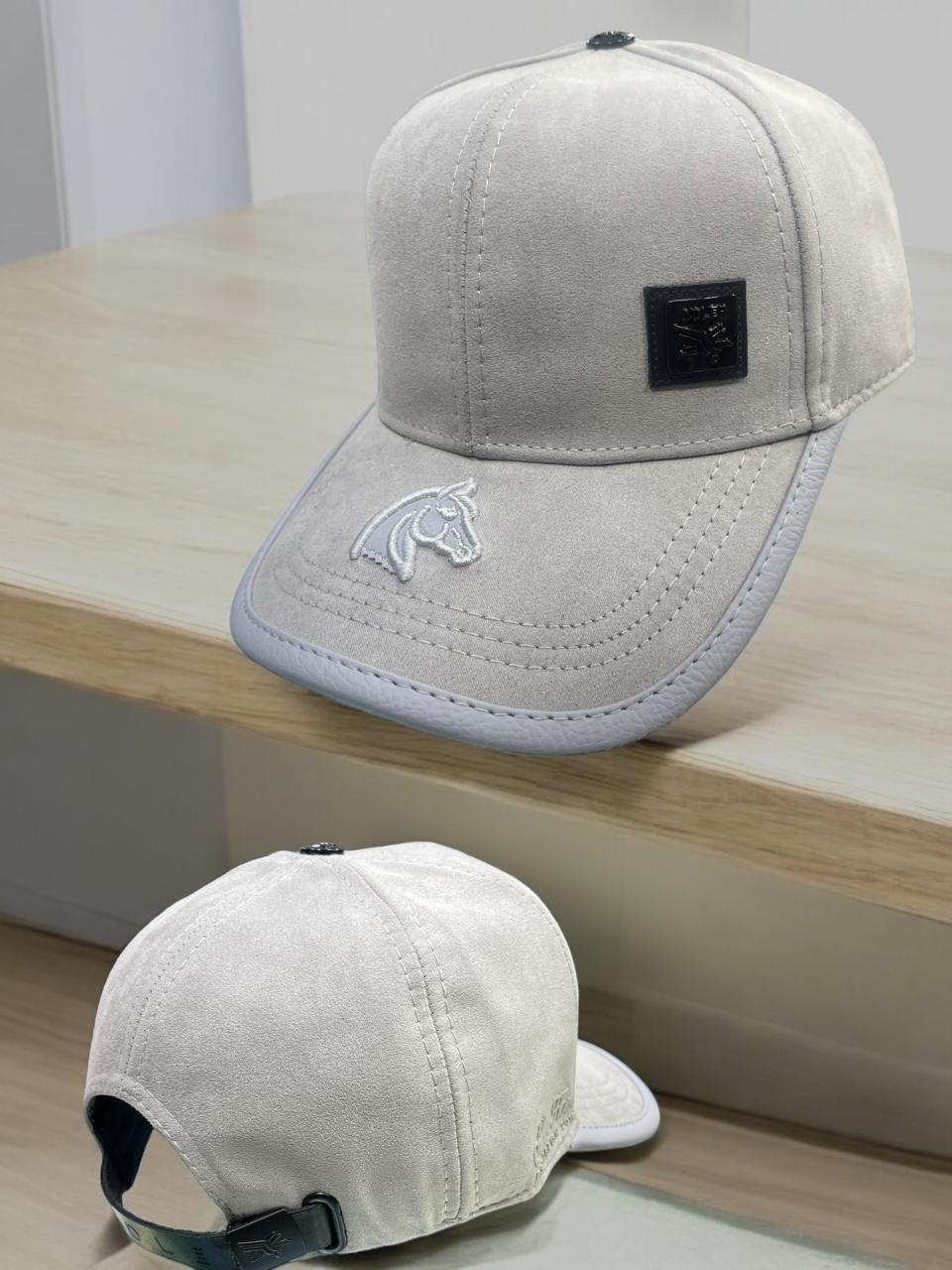 Gorras esquinas bordadas