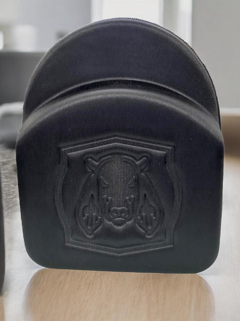 PORTA GORRAS