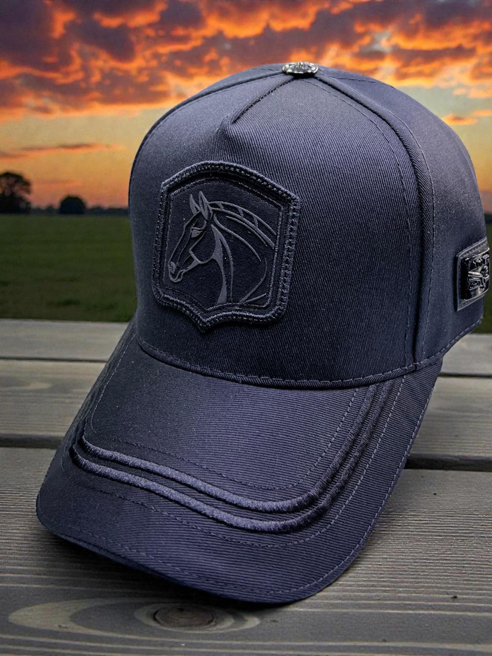 CATÁLOGO GORRAS EQUINAS NACIONAL TOCA LA IMGEN Y DESLIZA PARA VER MAS DISEÑOS