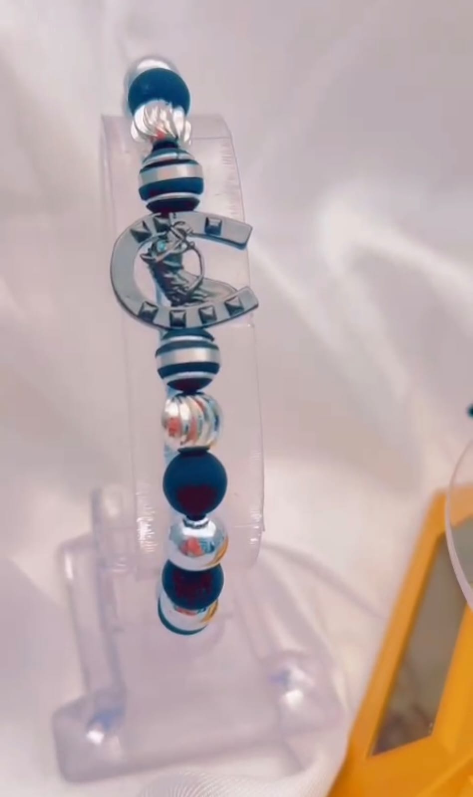 PULSERA EQUINA EN ACERO