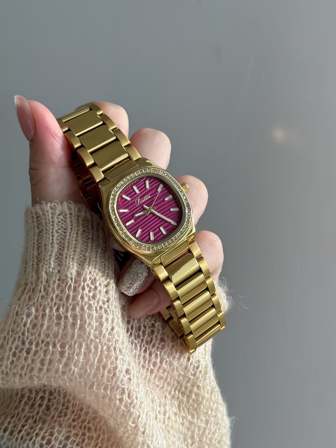 RELOJ SCOTTIE DAMA