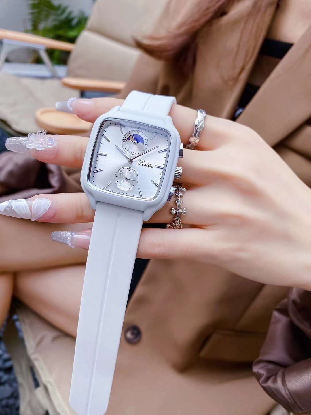 RELOJ SCOTTIE DAMA