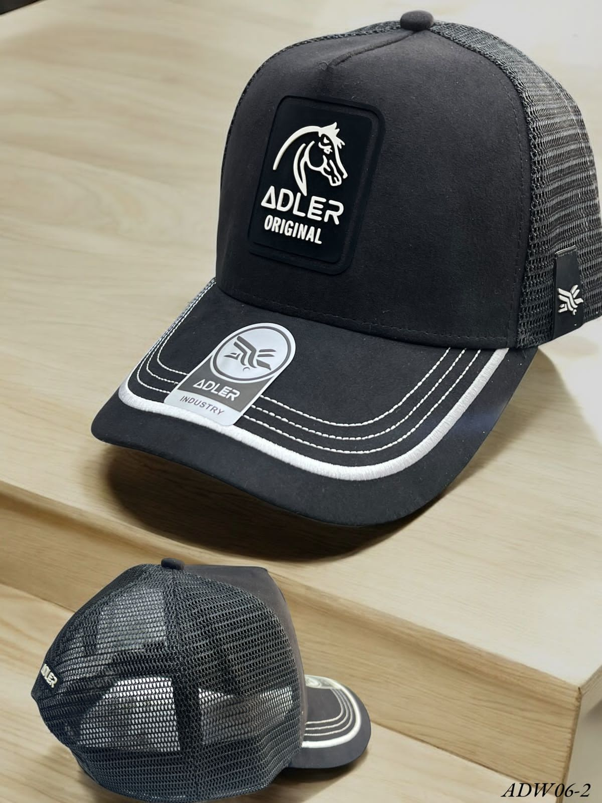 Gorras Equinas Bordadas