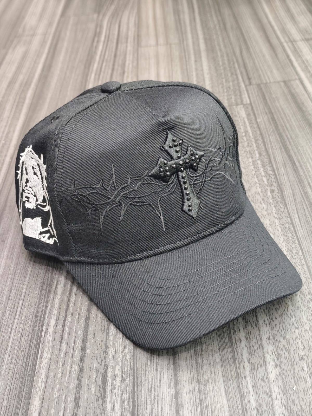 CATÁLOGO GORRAS BÉLICAS TOCA LA IMAGEN Y DESLIZA PARA VER MAS DISEÑOS