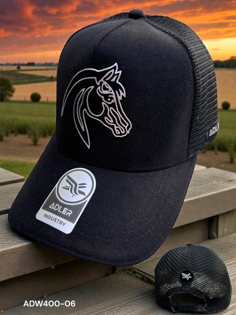 CATÁLOGO GORRAS EQUINAS IMPORTADAS TOCA LA IMAGEN Y DESLIZA PARA VER MAS DISEÑOS