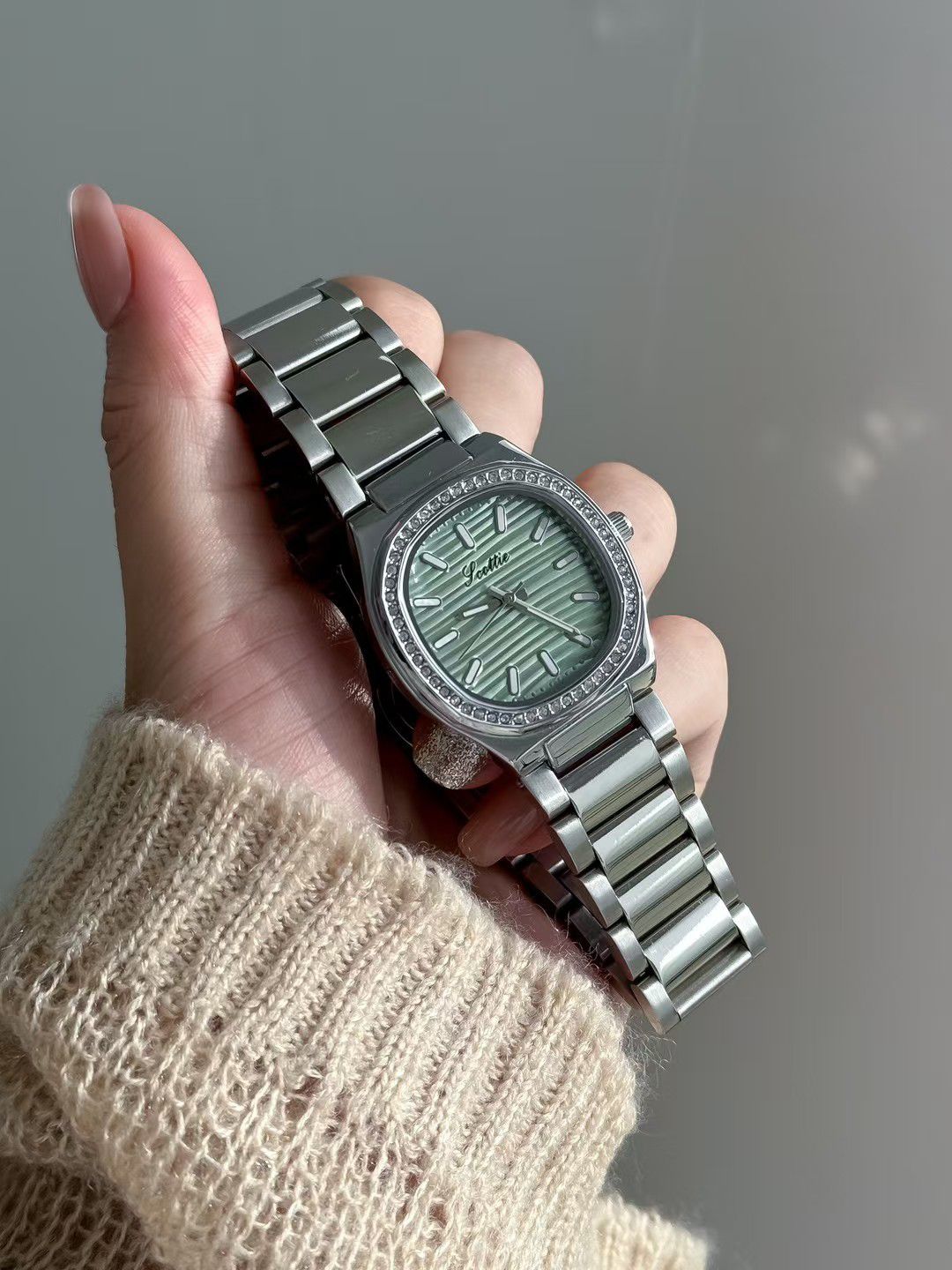 RELOJ SCOTTIE DAMA