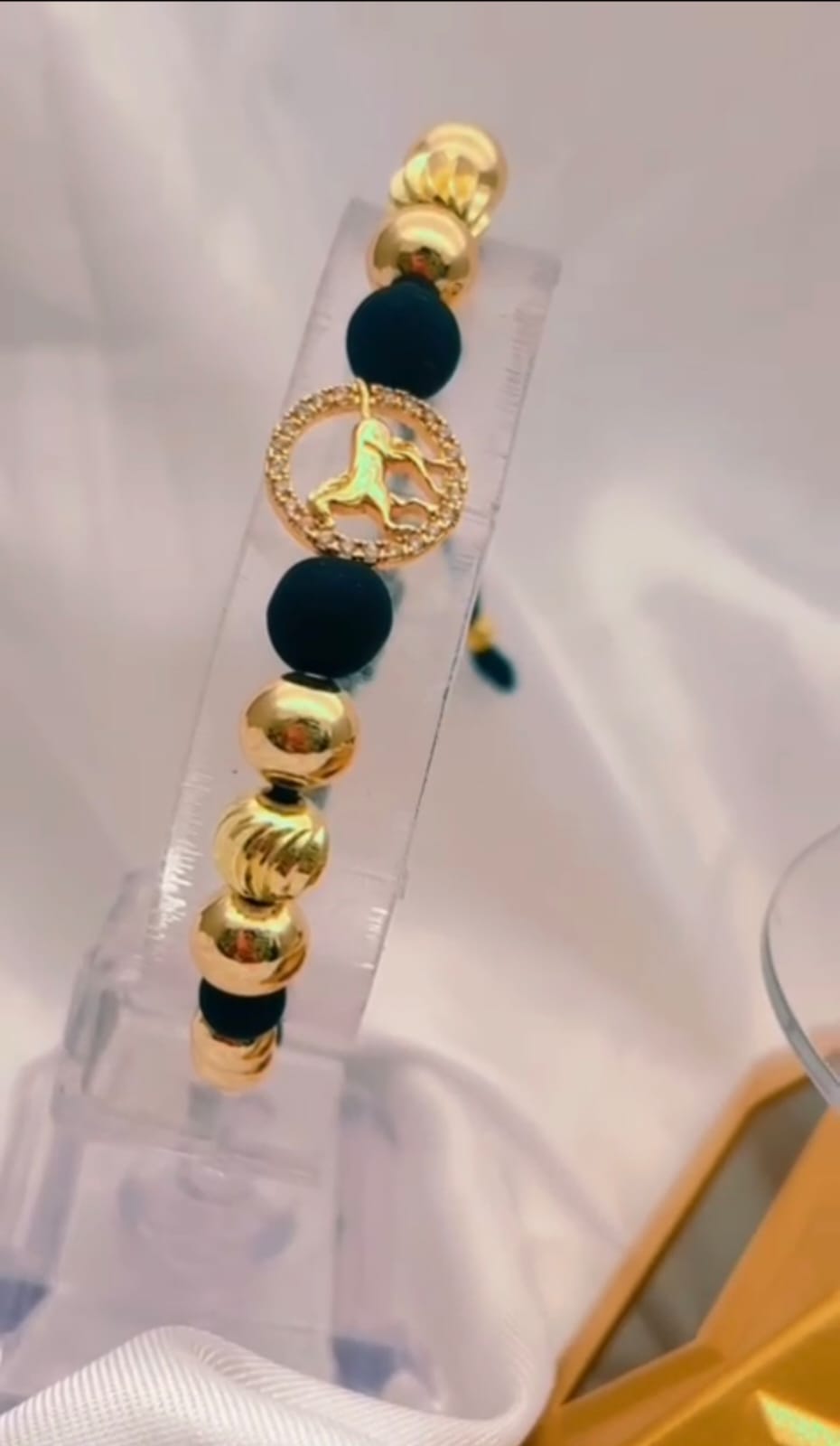 PULSERA EQUINA EN ACERO